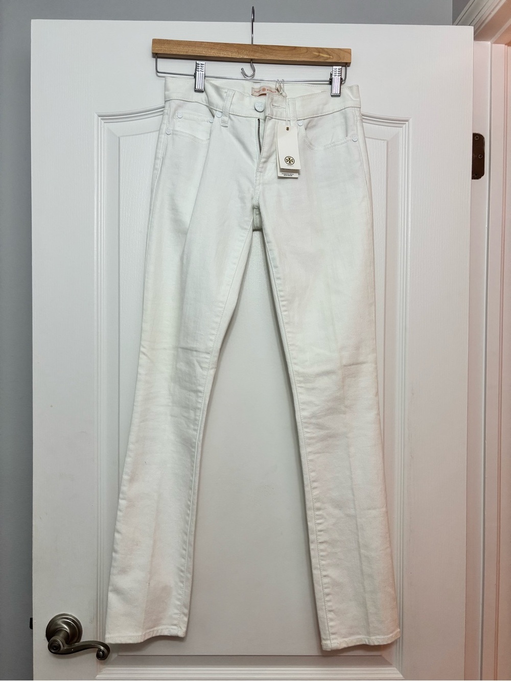 Tory Burch NEVER WORN Cream Straight-Leg Jeans